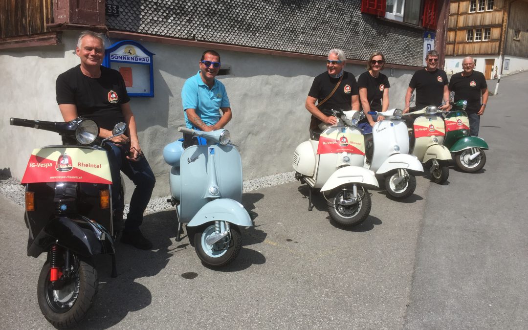 Fahrt zum Vespatreffen Buchs