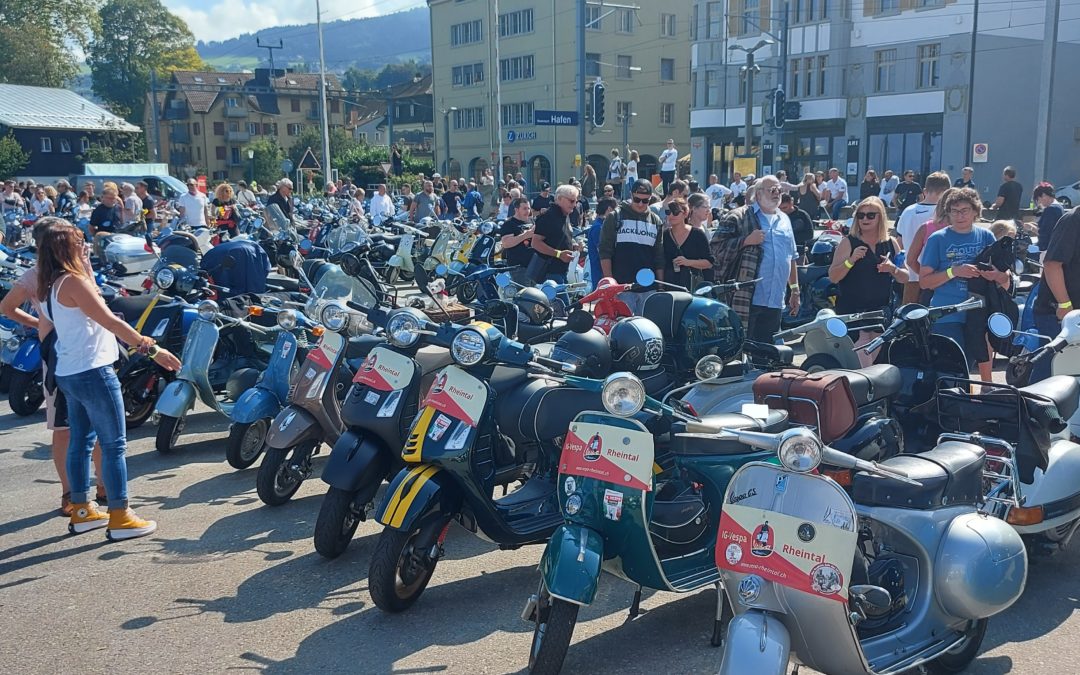 Die IG-Vespa auf Besuch beim Vespatreff in Rorschach vom 12.9.21